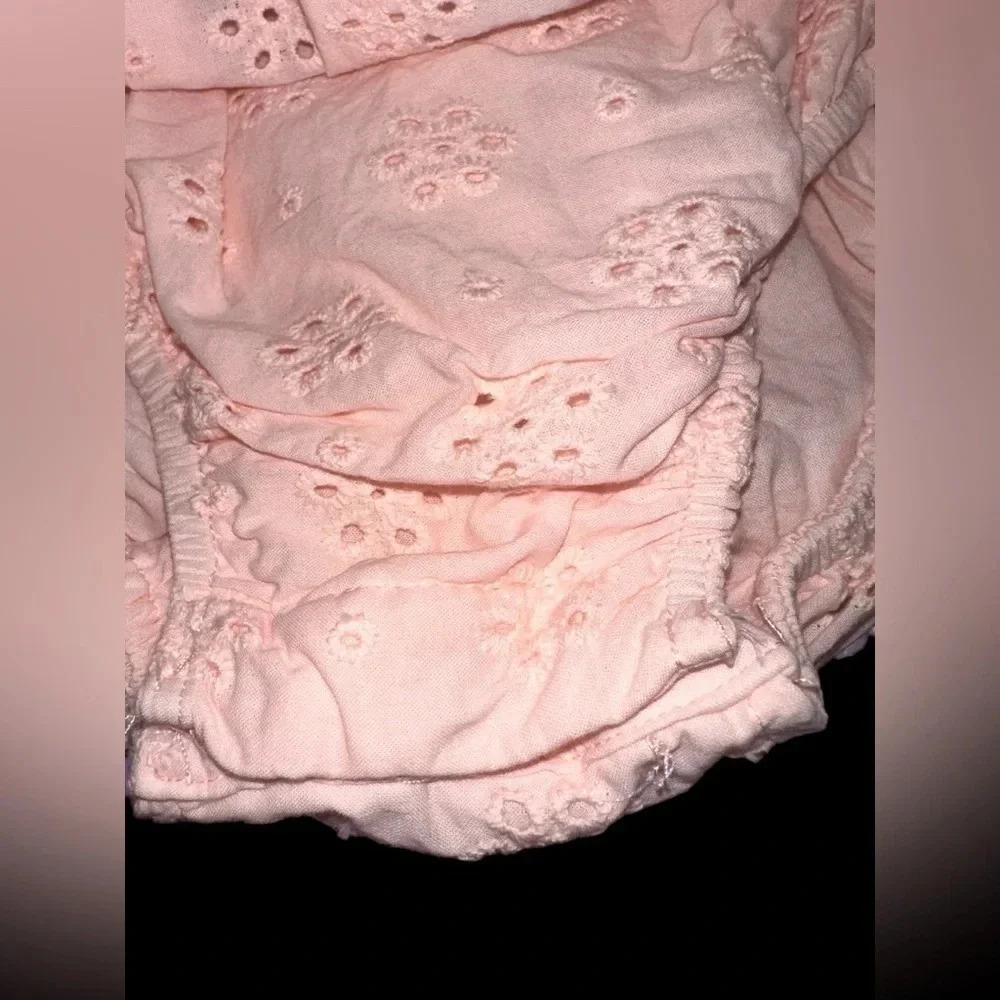Tahari Eyelet Baby Dress in a beautiful peach color. Size 3M - Picture 5 of 5